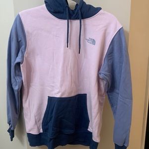 Women’s North Face hoodie